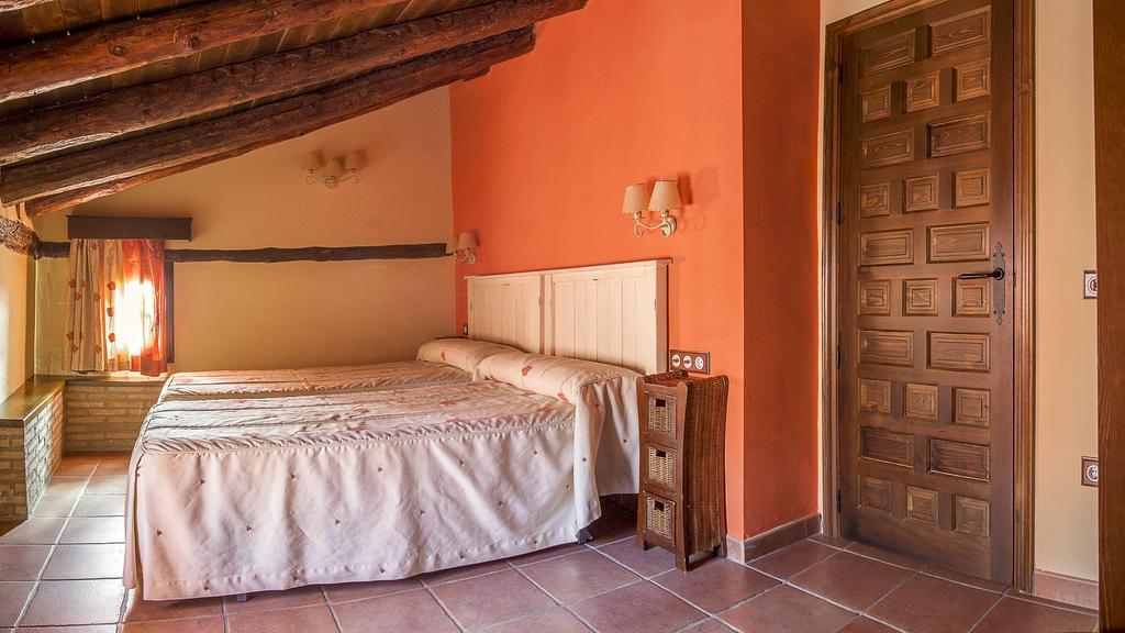 Apartamentos Los Aljezares Gea de Albarracín Exterior foto
